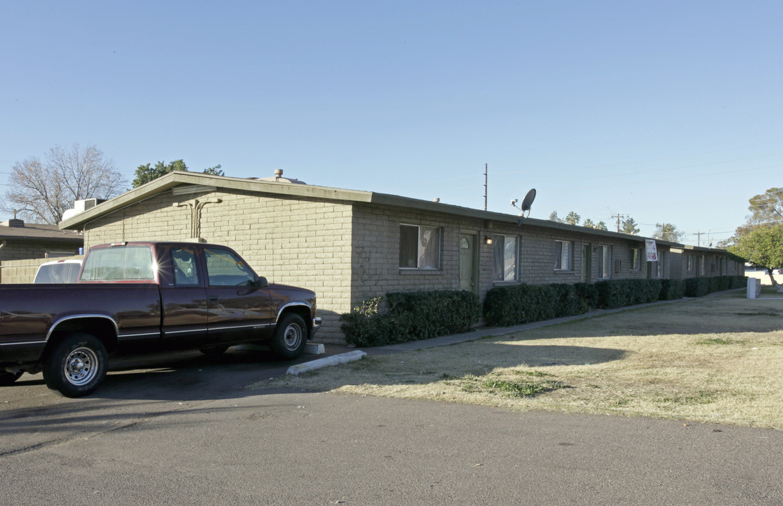 Bethany West Apartments in Phoenix, AZ - Building Photo