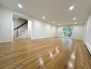 5 Middle St in Lexington, MA - Building Photo - Building Photo