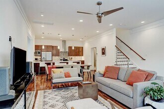 1706 Southmore Blvd in Houston, TX - Building Photo - Building Photo