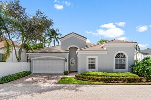 4252 NW 66th Ln in Boca Raton, FL - Building Photo