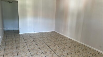 1200 SW 52nd Ave in North Lauderdale, FL - Building Photo - Building Photo