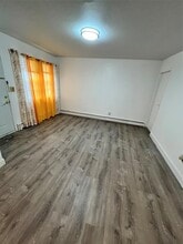122 Woodland Ave, Unit 1 in Yonkers, NY - Building Photo - Building Photo