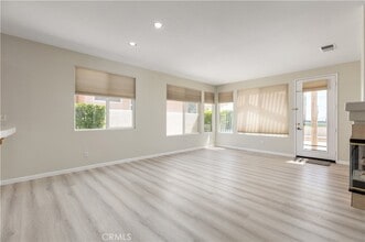721 Big Spring Dr, Unit 7101 in Banning, CA - Building Photo - Building Photo