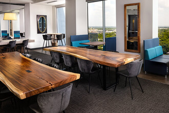 SkyHouse Austin in Austin, TX - Foto de edificio - Interior Photo