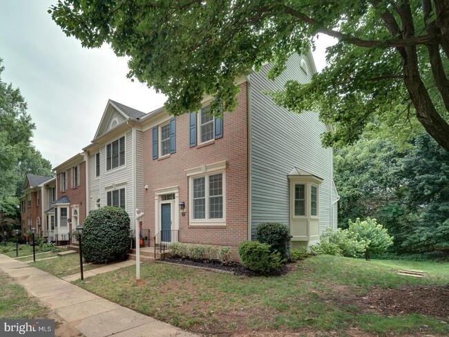 property at 3642 Ransom Pl
