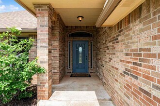 10826 Jeremiah Wy in Elgin, OK - Building Photo - Building Photo