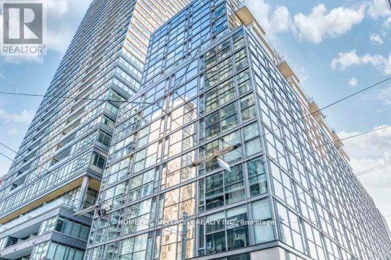 25-325 Oxley St in Toronto, ON - Building Photo