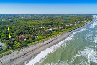 5 N Beach Rd in Hobe Sound, FL - Building Photo - Building Photo