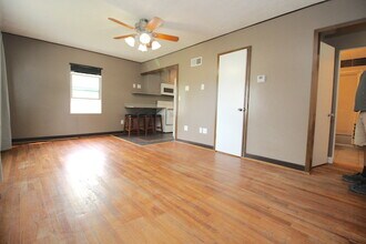 5925 Logan Ave in Lincoln, NE - Building Photo - Building Photo