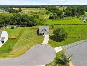 217 Walker Grv Ln in Lillington, NC - Building Photo - Building Photo