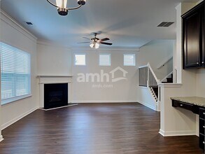 301 Boulder Run in Hiram, GA - Foto de edificio - Building Photo