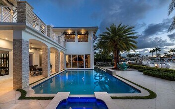 2307 N Riverside Dr in Pompano Beach, FL - Building Photo - Building Photo