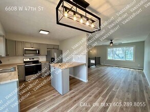 6608 W 47th St in Sioux Falls, SD - Building Photo - Building Photo