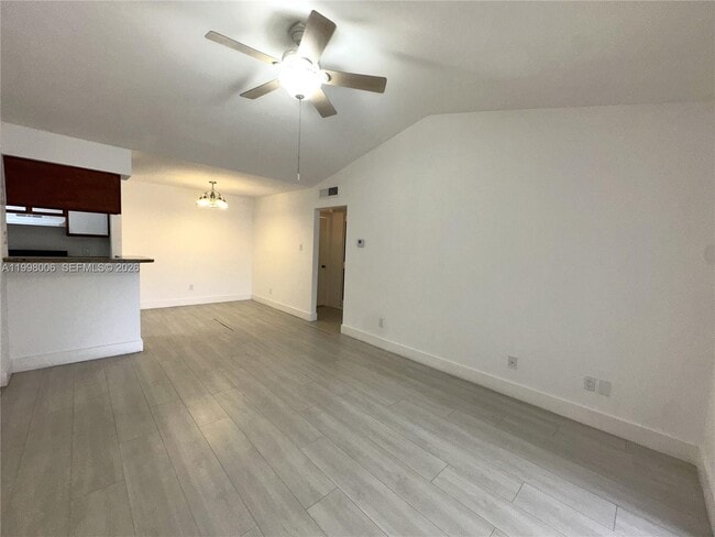15295 SW 106th Ln in Miami, FL - Building Photo - Building Photo