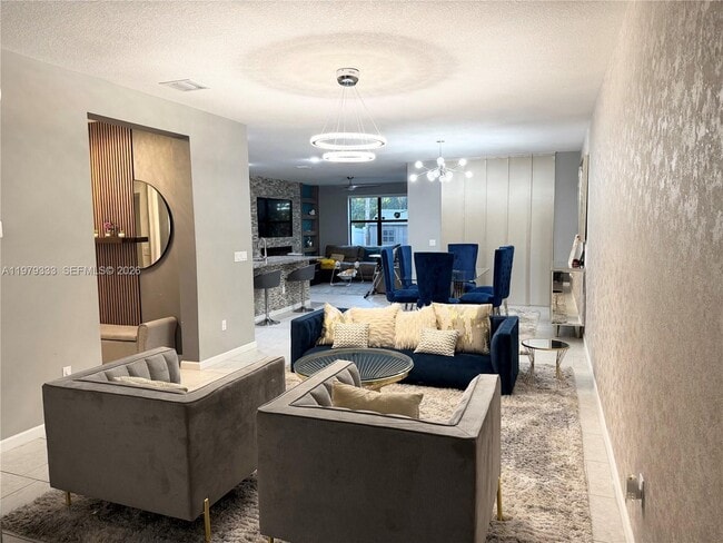 445 NW 36th Ave in Pompano Beach, FL - Building Photo - Building Photo