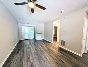 1917 Tischer Rd in Raleigh, NC - Building Photo - Building Photo