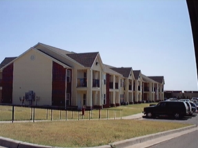 Eagle Nest Apartments in Sayre, OK - Foto de edificio - Building Photo