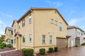 508 N Ranger Trail in Gilbert, AZ - Foto de edificio - Building Photo