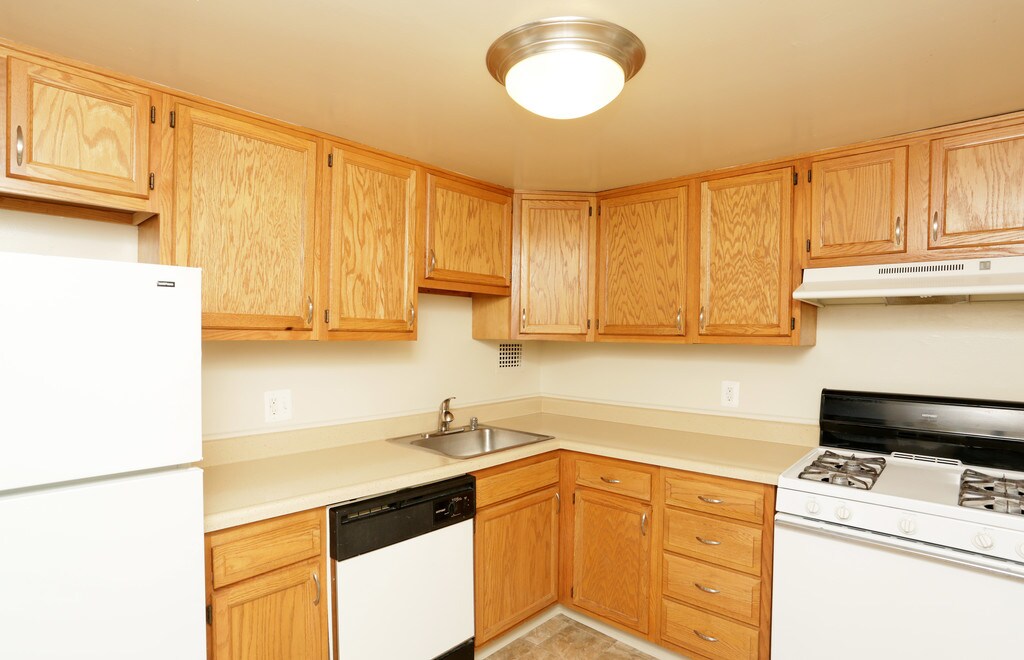 Westwood Place Apartments in Fort Washington, MD