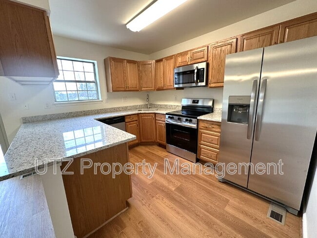 9 Old Forge Garth in Sparks, MD - Building Photo - Building Photo