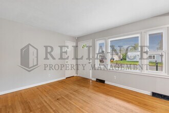 2328 W Crawford St in Wichita, KS - Foto de edificio - Building Photo