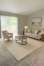 16920 SE Powell Blvd in Portland, OR - Building Photo - Building Photo