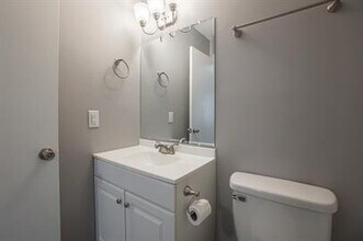 385 Rogers Ave in Sumter, SC - Building Photo - Building Photo