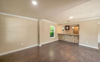 4923 Blessing St in San Antonio, TX - Building Photo - Building Photo