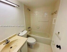1421 S Ocean Blvd-Unit -218 in Pompano Beach, FL - Building Photo - Building Photo
