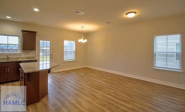 114 Centennial Ct in Hinesville, GA - Building Photo - Building Photo