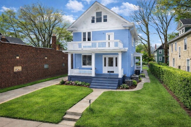 property at 1221 California Ave