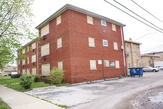 15200 Chicago Rd in Dolton, IL - Building Photo - Building Photo