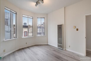 33a Isis St in San Francisco, CA - Building Photo