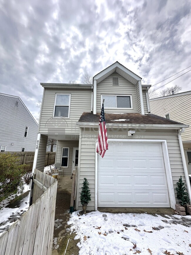 828 23rd St in Virginia Beach, VA - Building Photo - Building Photo