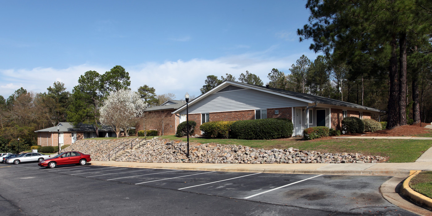 Glendale Terrace in Aiken, SC - Foto de edificio