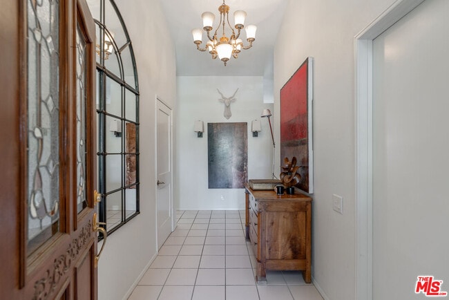 3599 El Gaucho Cir E in Palm Springs, CA - Building Photo - Building Photo