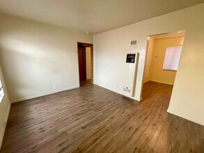 8123 Otis St in South Gate, CA - Building Photo - Building Photo