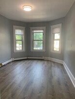 146 Spencer St, Unit 1 in Boston, MA - Building Photo