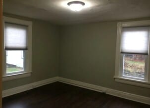 1310 Mifflin St, Unit Apt 1 in Homestead, PA - Foto de edificio - Building Photo