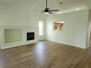 2434 1st St in Lincoln, CA - Building Photo - Building Photo