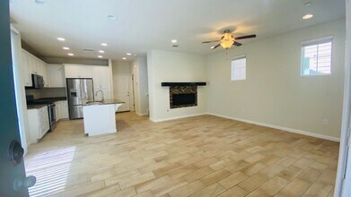 312 N Park Ct in Martinez, CA - Building Photo - Building Photo