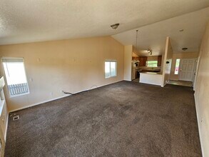 5723 Prairie Cir in Longmont, CO - Building Photo - Building Photo