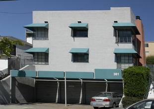 381 Adams Ave in Oakland, CA - Building Photo - Building Photo