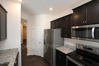 1317 Wunder Way in Spartanburg, SC - Building Photo - Building Photo