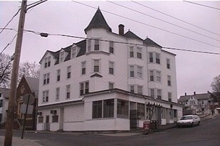 5 Hill St in Waterbury, CT - Building Photo