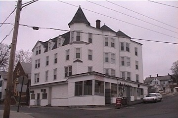 5 Hill St in Waterbury, CT - Foto de edificio