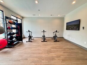 The Emerson in Bowling Green, KY - Foto de edificio - Building Photo