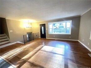 1025 N Hill Rd in Fayetteville, NC - Building Photo - Building Photo