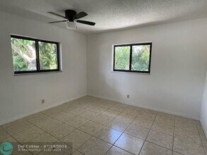 3741 Riverside Dr, Unit A in Coral Springs, FL - Building Photo - Building Photo