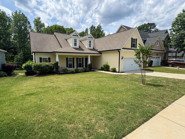 property at 2010 Kew Ct